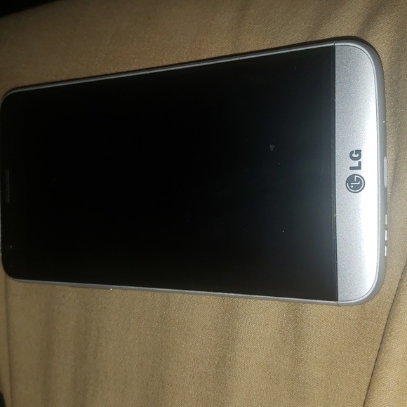 lg5 Other - COPY - Cell phone brand NEW LG5